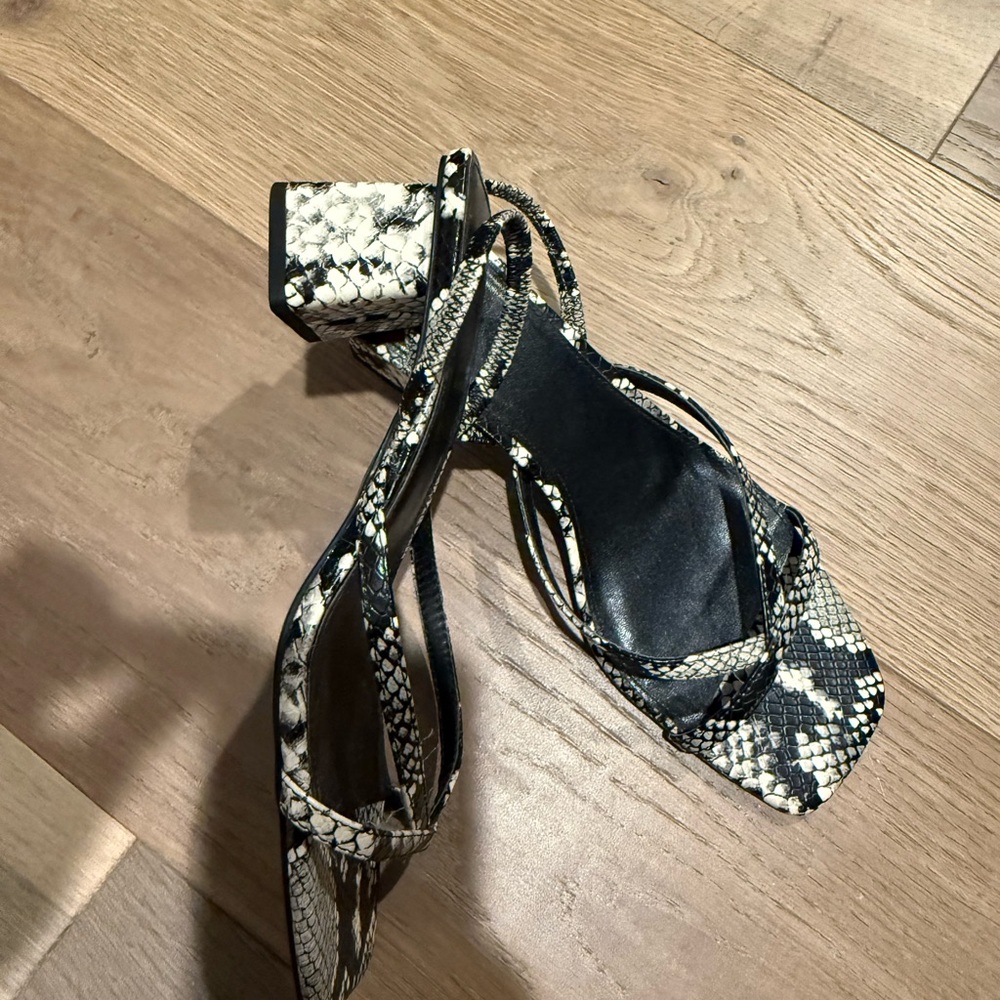 H&M Python Print Slingback Sandals - Picture 2 of 5
